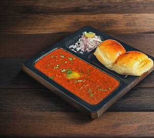 Paneer Mumbai Tadka Grilled Pav Bhaji