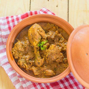 Shahi Chicken Curry - (serves 1)