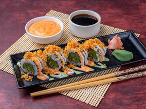 Asparagus Tempura Maki Roll (8 Pcs)