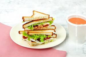 Spicy Chicken Club Sandwich