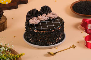 Eggless Chocolate Delight Cake