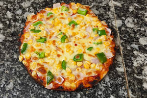 Fresh Veggies With Corn Pizza [8 Inches]