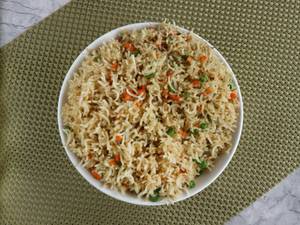Schezwan veg fried rice