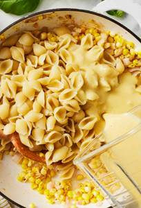 Crispy corn pasta