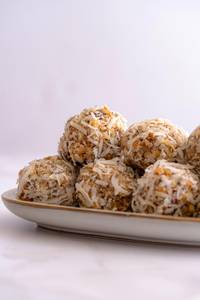 Dink Ladoo