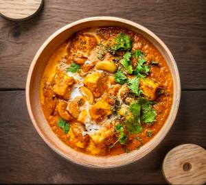 Kaju Paneer Curry