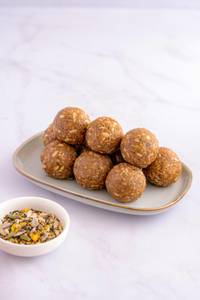 Multigrain Jaggery Ladoo