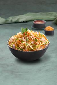 Veg Burnt Garlic Noodles Bowl