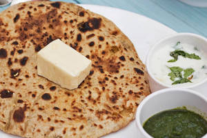 Aloo Butter Paratha
