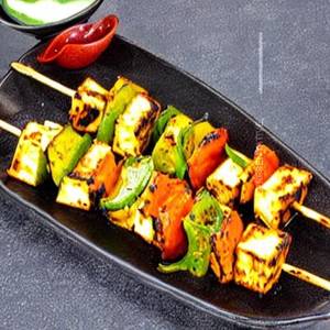 Paneer Garlic Tikka