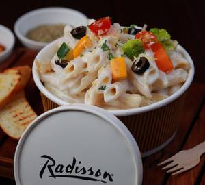 Penne Alfredo Veg
