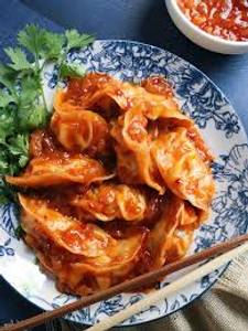 Chicken schezwan momos