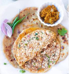 Paneer paratha in desi ghee