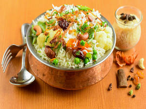 Veg Biriyani [Serves 1]