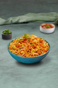 Chicken Schezwan Noodles Bowl