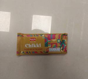 Dryfruit & Caramel Chikki 28g Bar 