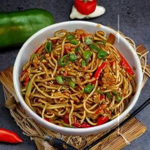Chili Garlic Noodles Half Veg
