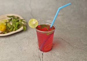Strawberry mojito