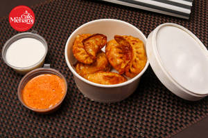 Fried Veg Momos (5 Pcs)