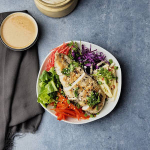 Asian Grilled Chicken Salad With Soy Ginger Dressing