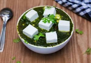 Palak paneer