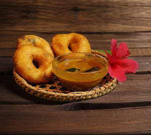Medhu Vadai