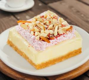 Eggless Red Velvet Cheesecake Slice