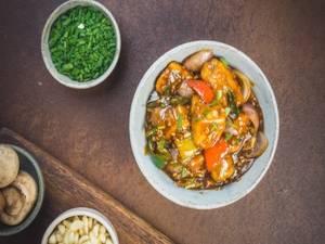 Chilli Paneer Gravy [Half]