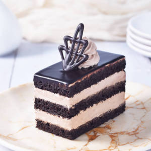 Rich Chocolate Pastry