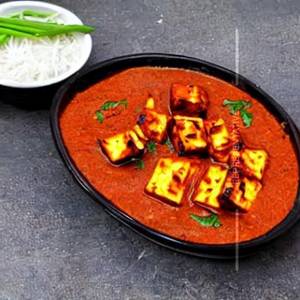 Paneer Akbari