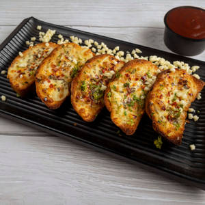 Garlic Bread With Cheese (5 Pcs) - Veg