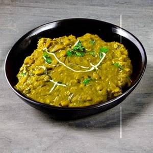 Hari Mirchi Pyaz Fry Dal