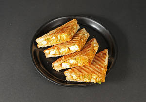 Tandoori Paneer Sandwich