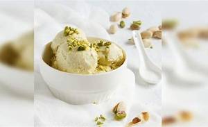 Kesar pista ice cream