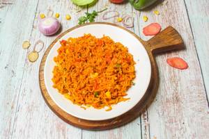 Veg schezwan maggi