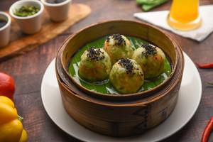 Crystal Edamame Wasabi Dim Sum (4 Pcs)