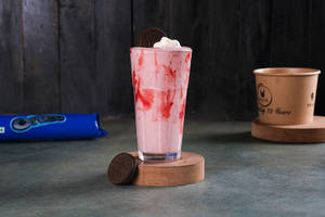 Strawberry Oreo Shake