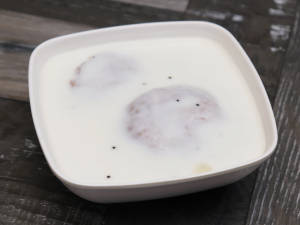 Dahi Vada