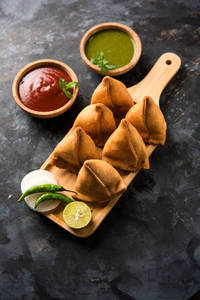 Samosa [1 Piece]