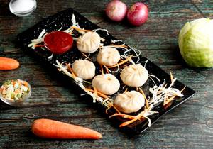 Steamed Veg Momos (6pcs)