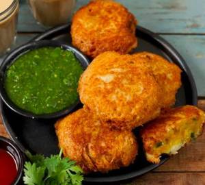 Bread Pakoda Roll 2pcs
