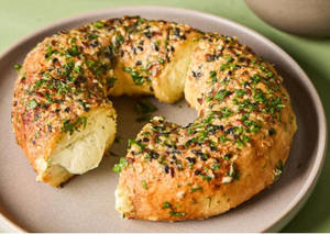 Korean Cream Cheese Bagel