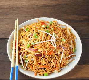 Mix Veg Chowmeins