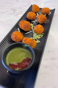 Peri Peri Cheese Poppers