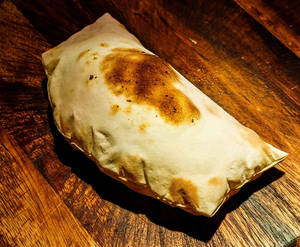 Classico Garlic Calzone