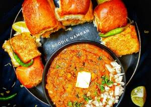 Pav Bhaji+Sada Pav [2 Pieces]