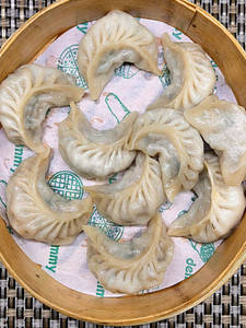 Chicken Steamed Momos (10 Pcs)