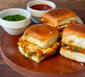 Chees Masala Pav [2]