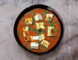 Paneer butter masala                                                     