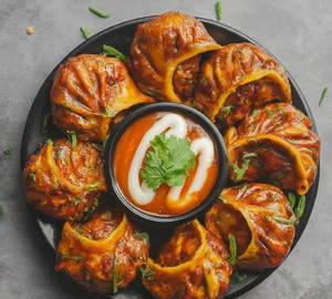 Chicken pan fried momo [6 pieces]